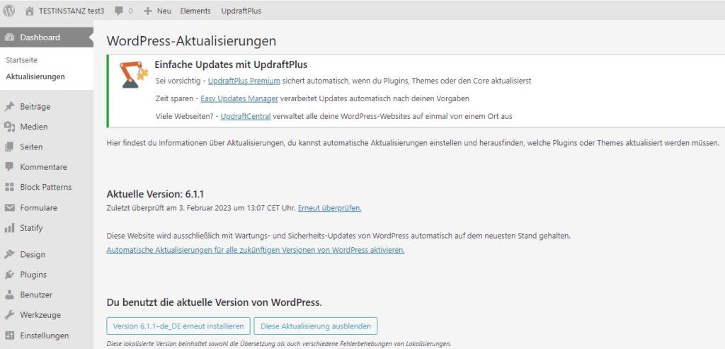Dashboard > Aktualisierungen und WordPress 6.1.1 erneut installieren
